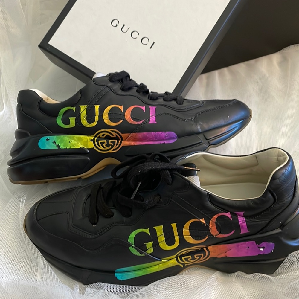 Gucci Rhyton Sneakers Women’s Sz 12/ Mens Sz 10.5